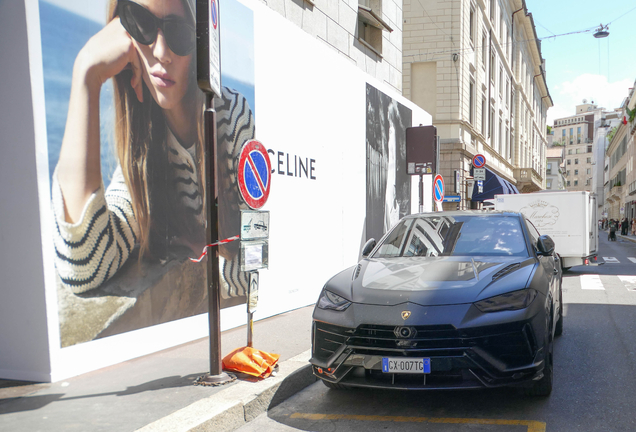 Lamborghini Urus Performante