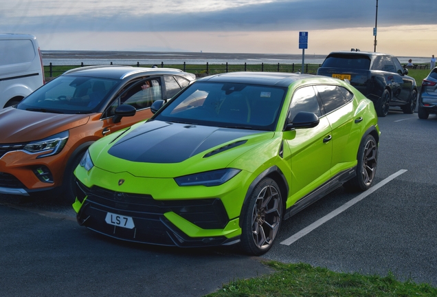Lamborghini Urus Performante