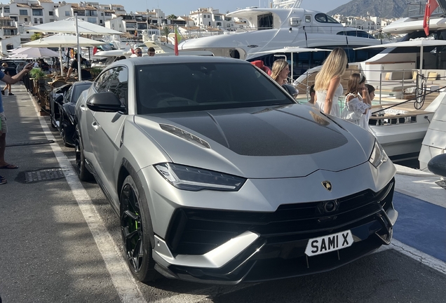 Lamborghini Urus Performante