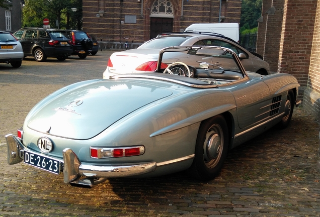 Mercedes-Benz 300SL Roadster