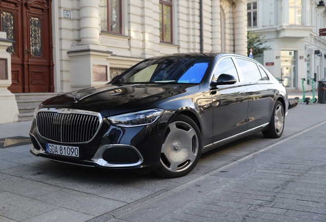 Mercedes-Maybach S 680 X223