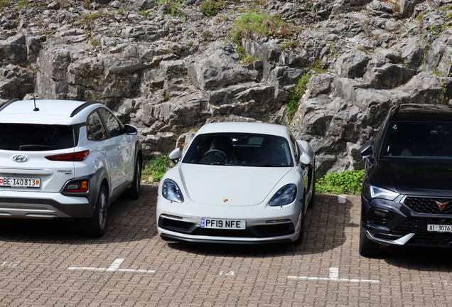 Porsche 718 Cayman GTS