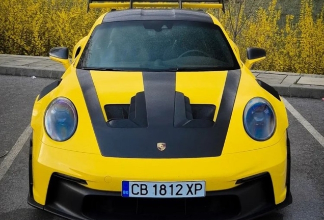 Porsche 992 GT3 RS Weissach Package