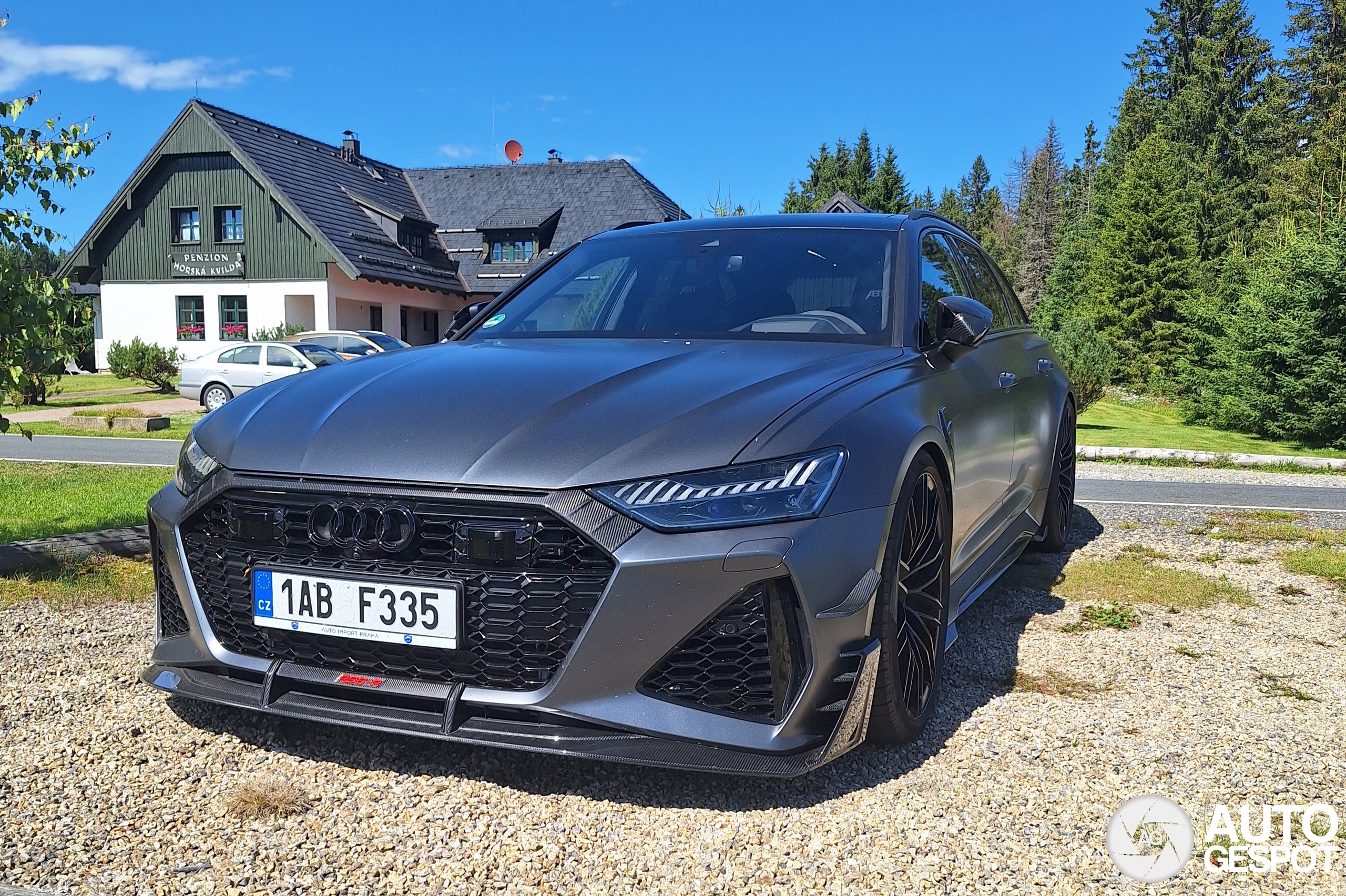Audi ABT RS6-R Avant C8
