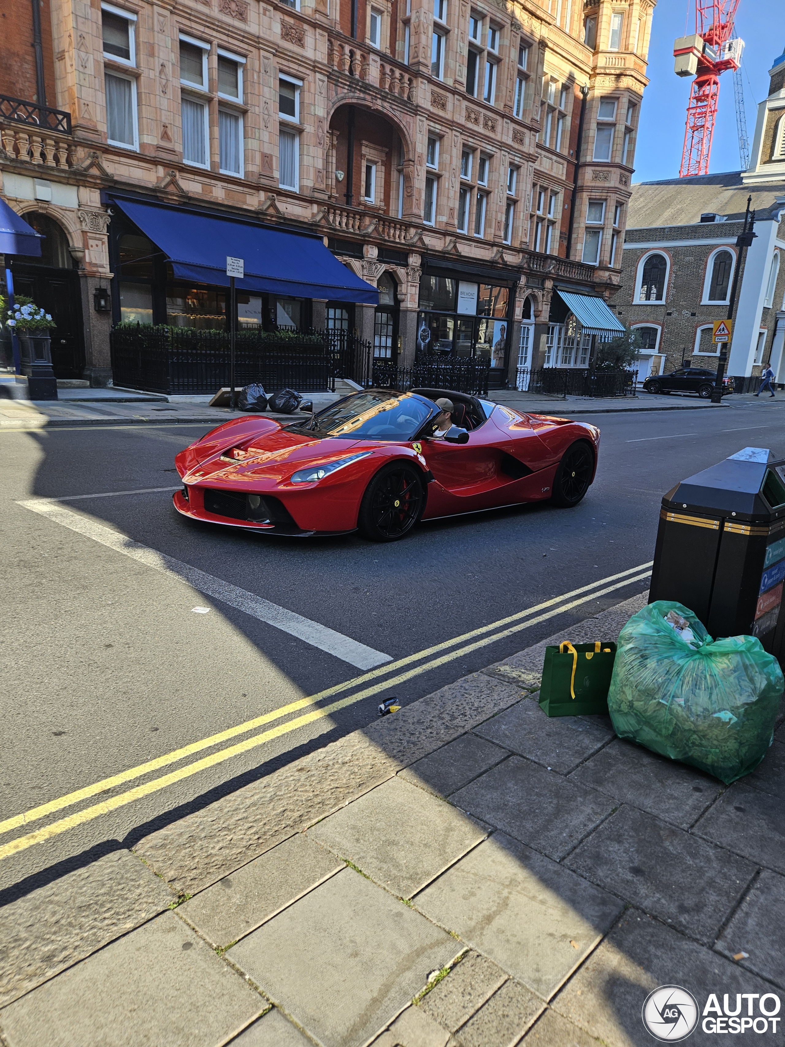 Ferrari LaFerrari Aperta