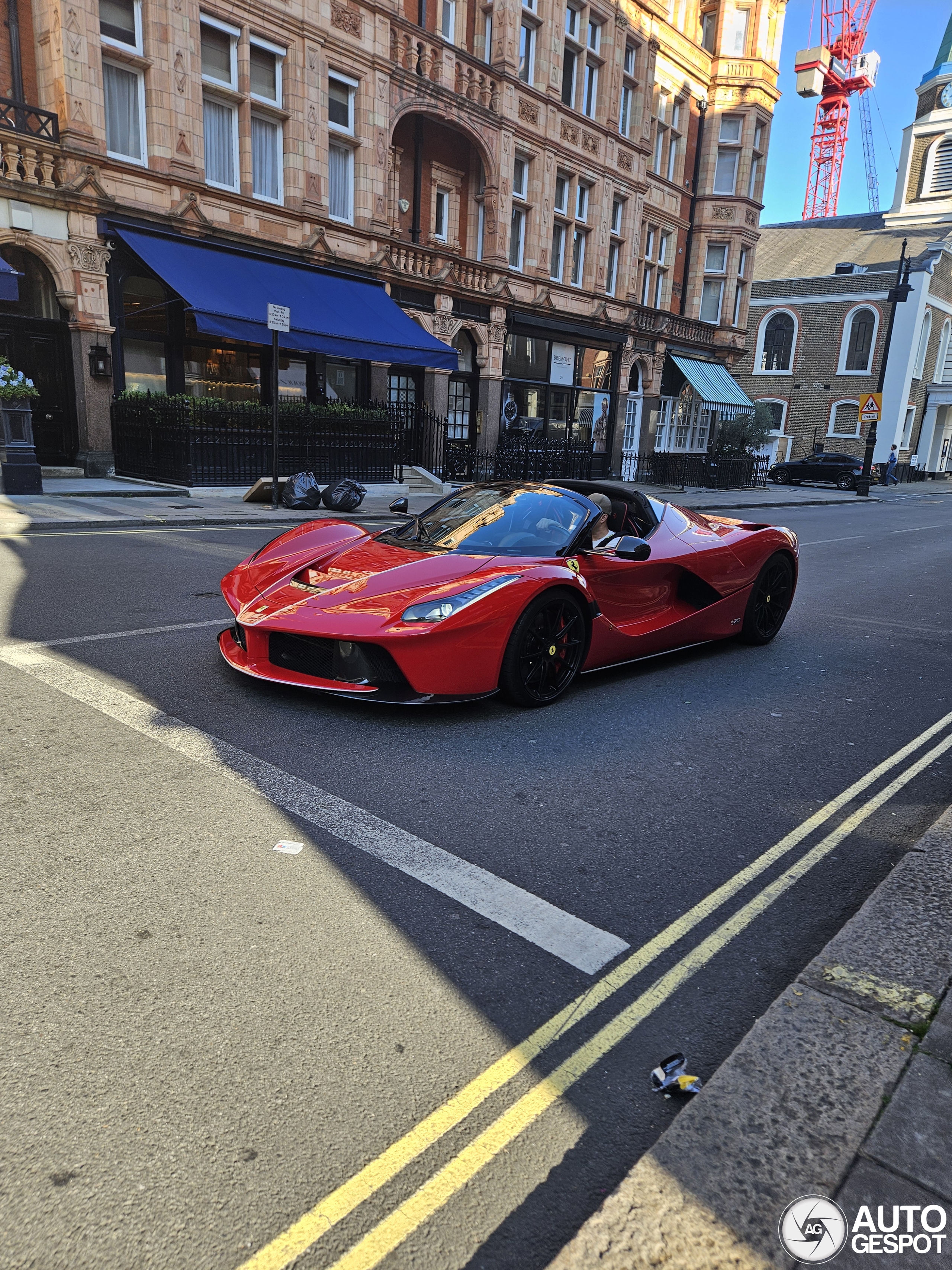 ferrari-laferrari-aperta-98fbd