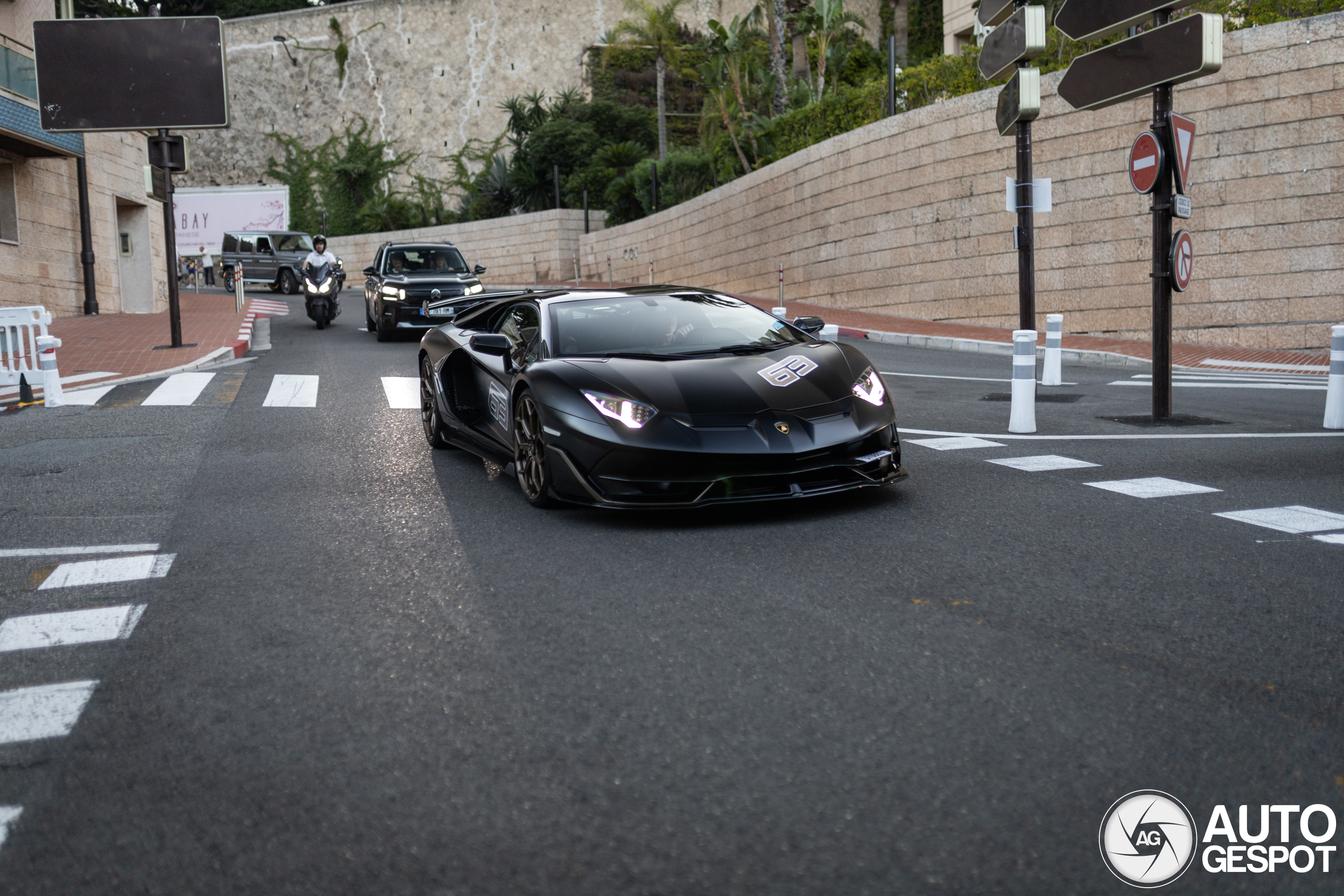 マリオボッタ　プリマ　希少ブラック Lamborghini Aventador LP770-4 SVJ - 25 September 2020 - Autogespot