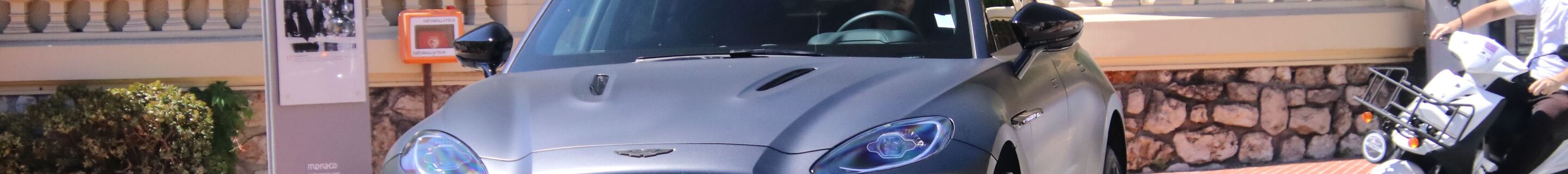 Aston Martin DBX