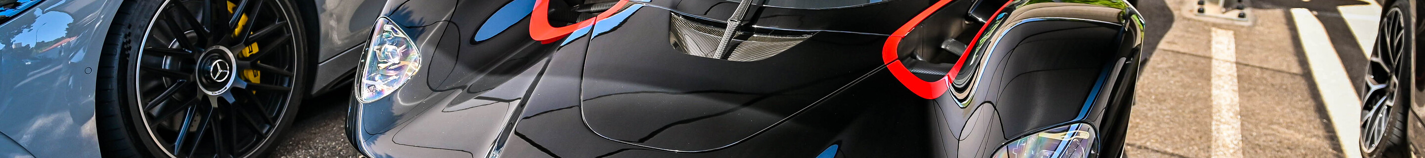 Aston Martin Valkyrie Spider