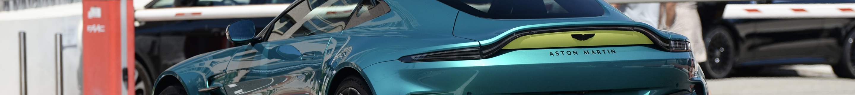 Aston Martin Vantage 2024