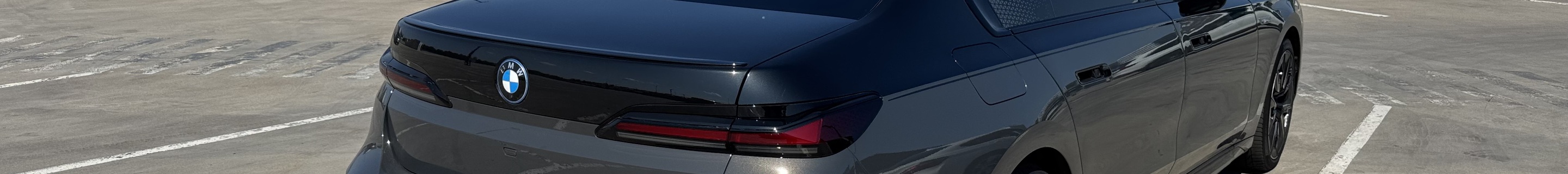 BMW M760e xDrive