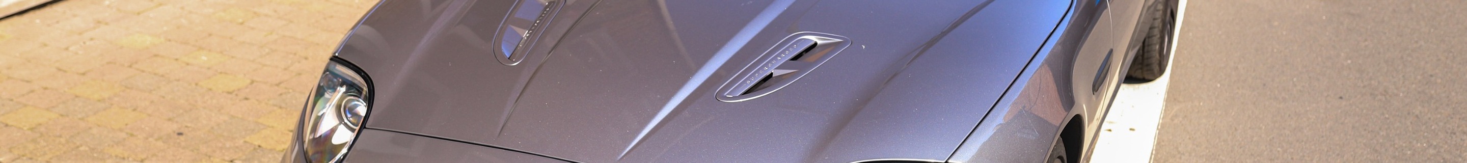 Jaguar XKR Convertible 2012