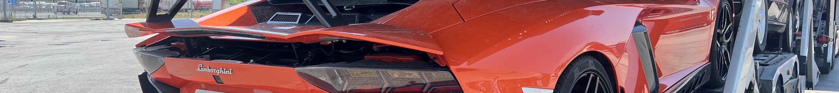 Lamborghini Aventador LP900-4 DMC Molto Veloce