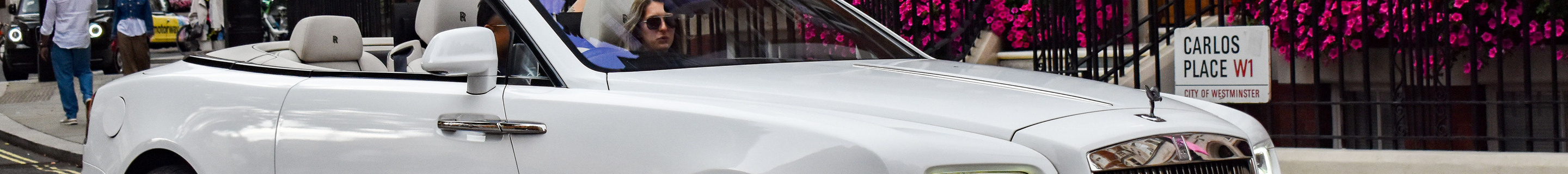 Rolls-Royce Dawn Black Badge