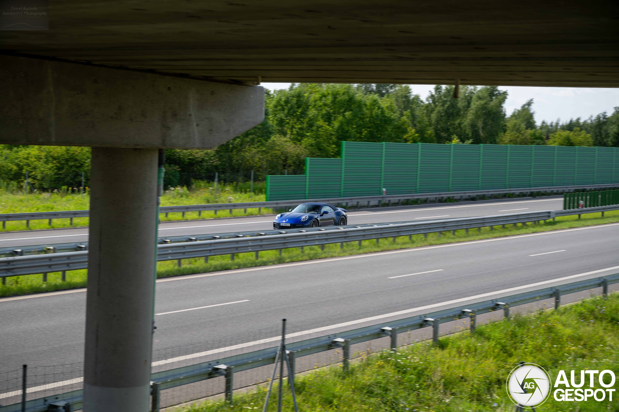 Porsche 992 Carrera 4S Cabriolet MkI