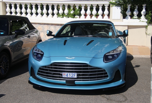 Aston Martin DB12 Volante