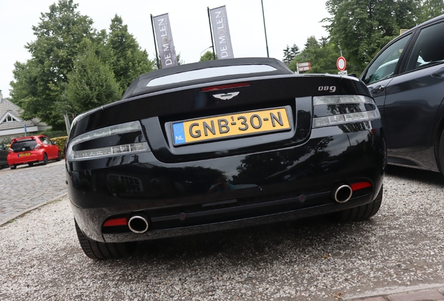 Aston Martin DB9 Volante