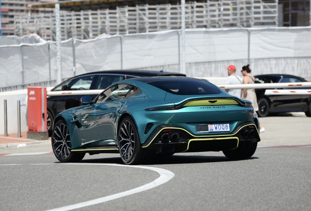 Aston Martin Vantage 2024