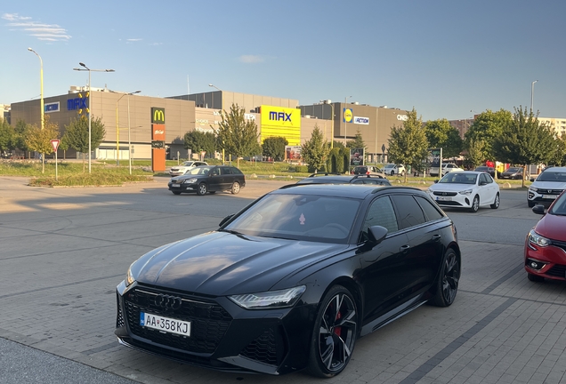 Audi RS6 Avant C8