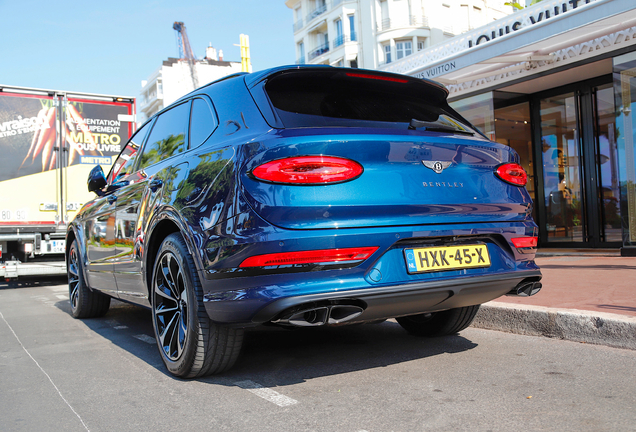 Bentley Bentayga Hybrid 2024