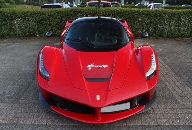 Ferrari LaFerrari Aperta