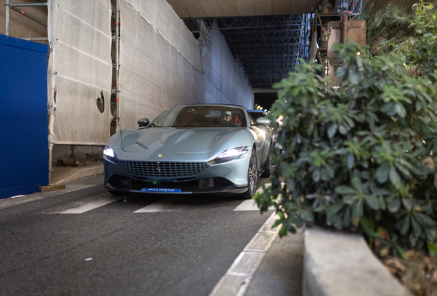 Ferrari Roma Spider