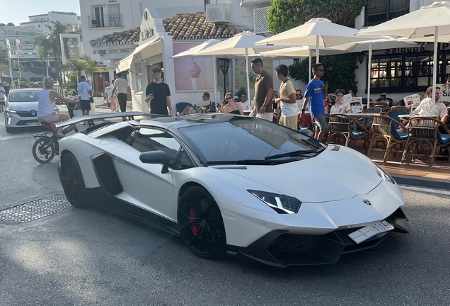 Lamborghini Aventador LP700-4 Roadster DMC