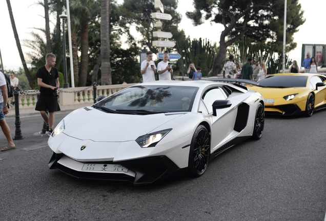 Lamborghini Aventador LP750-4 SuperVeloce