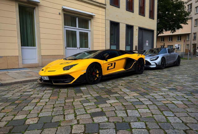 Lamborghini Aventador LP770-4 SVJ