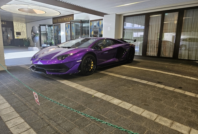 Lamborghini Aventador LP770-4 SVJ