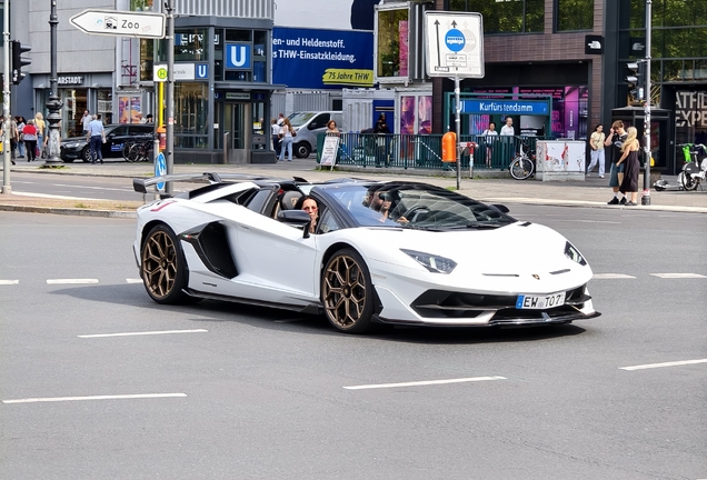 Lamborghini Aventador LP770-4 SVJ Roadster