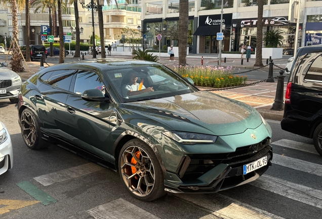 Lamborghini Urus Performante