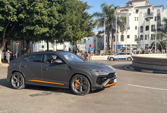 Lamborghini Urus SE