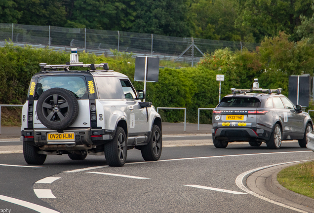 Land Rover Defender 2021