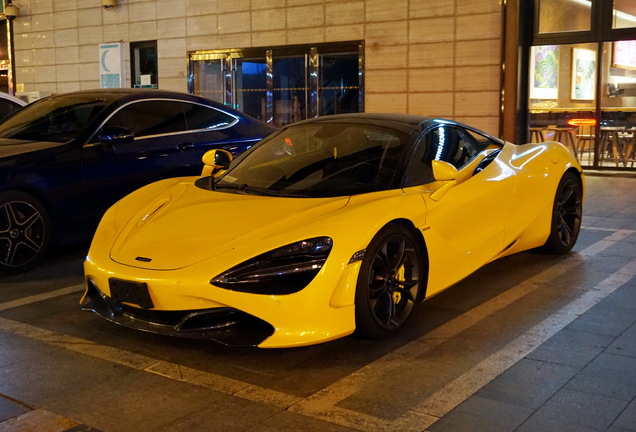 McLaren 720S Spider