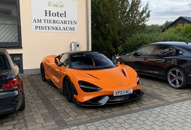 McLaren 765LT Spider