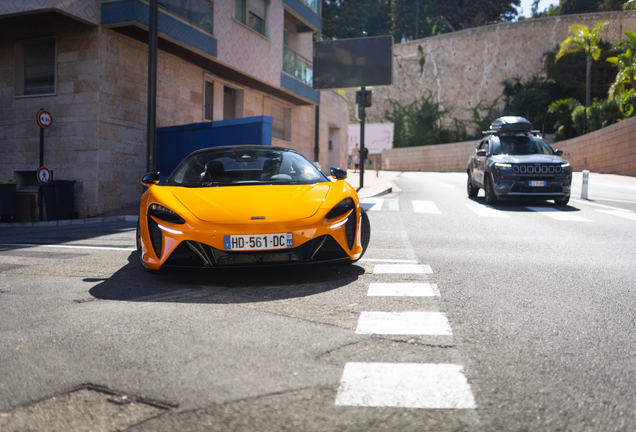 McLaren Artura Spider