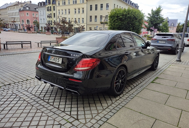 Mercedes-AMG E 63 S W213