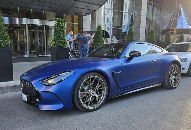 Mercedes-AMG GT 63 C192