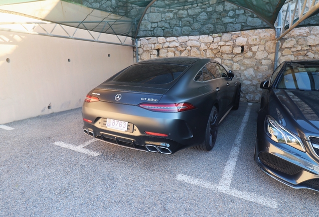 Mercedes-AMG GT 63 S X290