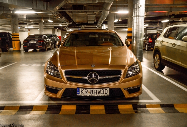 Mercedes-Benz CLS 63 AMG X218 Shooting Brake