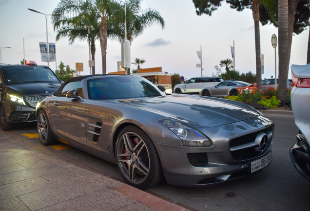 Mercedes-Benz SLS AMG Roadster
