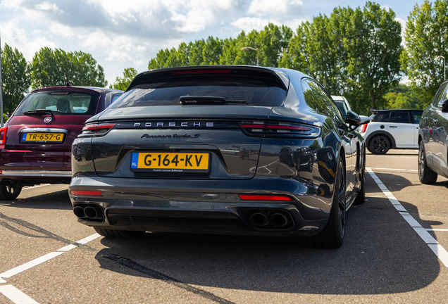 Porsche 971 Panamera Turbo S E-Hybrid Sport Turismo