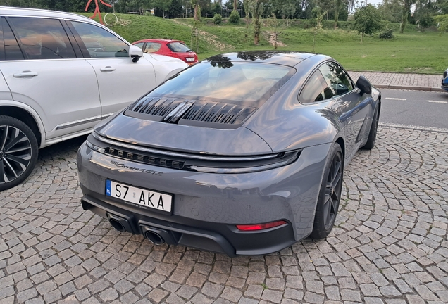 Porsche 992 Carrera 4 GTS MkII