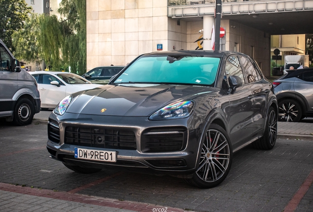Porsche 9YA Cayenne GTS
