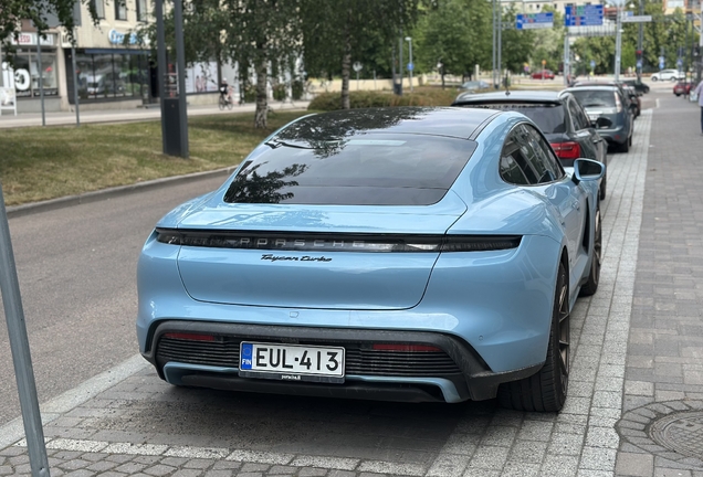 Porsche Taycan Turbo