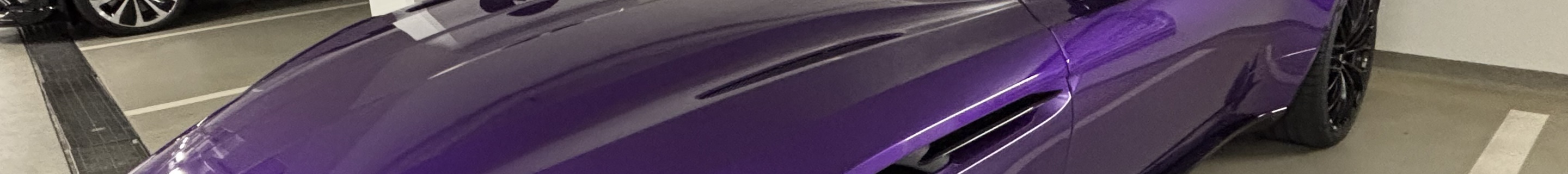 Aston Martin DB11 V8