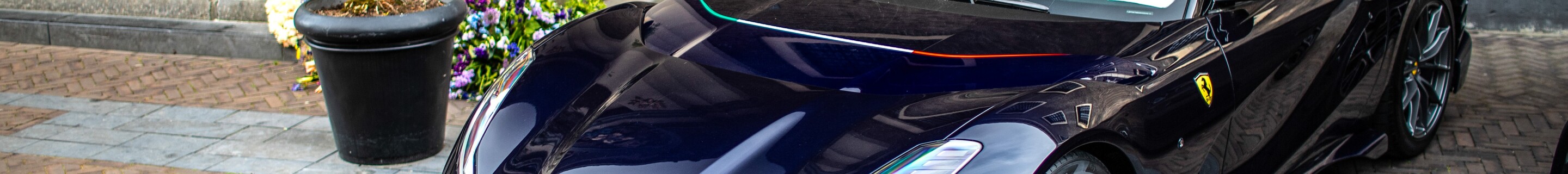 Ferrari 812 Competizione A