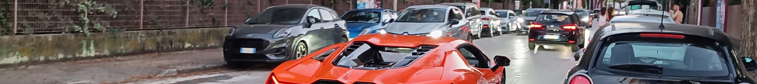 Lamborghini Revuelto