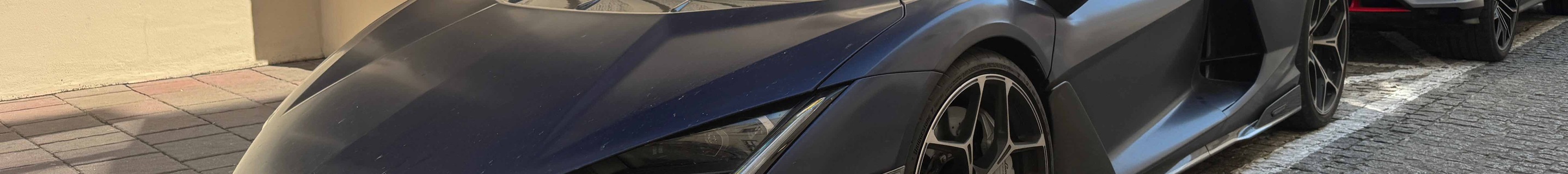 Lamborghini Revuelto